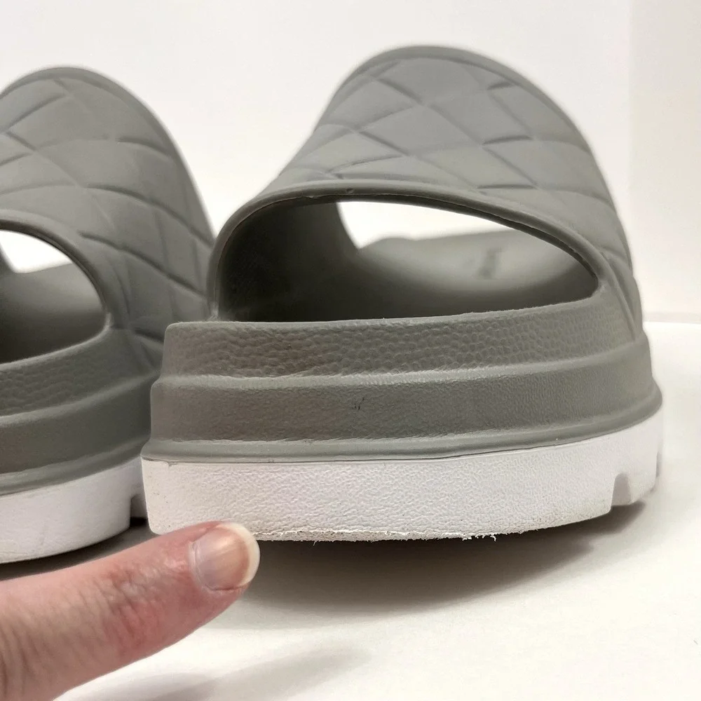 J/SLIDES elevate your